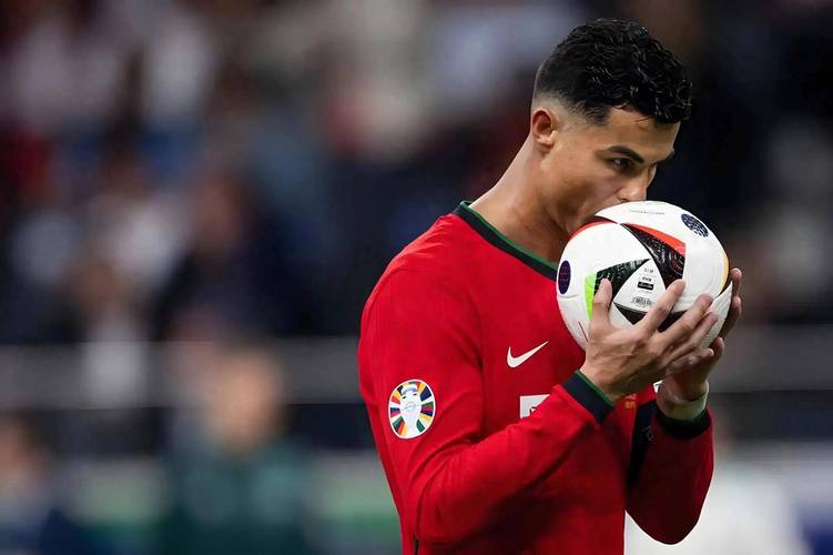 c罗在葡萄牙意味着什么（c罗在葡萄牙体育是多少号）